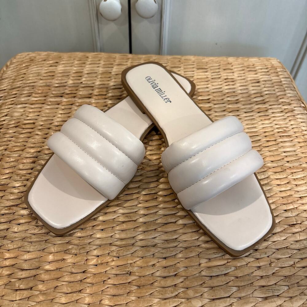Olivia Miller Nude Slide Sandals – Women’s Size 10